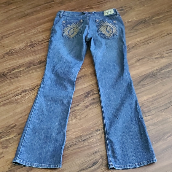Tyte Jeans - Picture 7 of 9